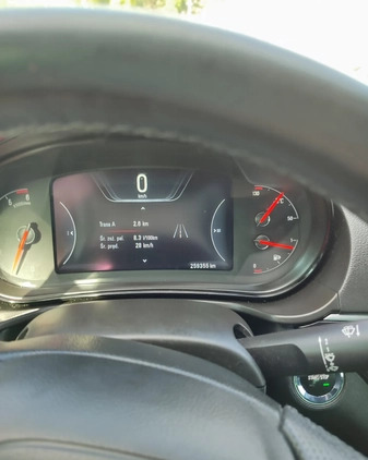 Opel Insignia cena 38000 przebieg: 259000, rok produkcji 2013 z Opatów małe 121